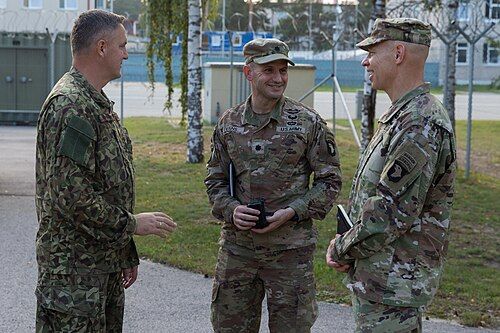 El Pentágono sacude a Washington con la destitución del Teniente General Brett Sylvia por filtración de datos sensibles